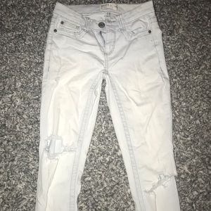 Light wash Mudd jeans!